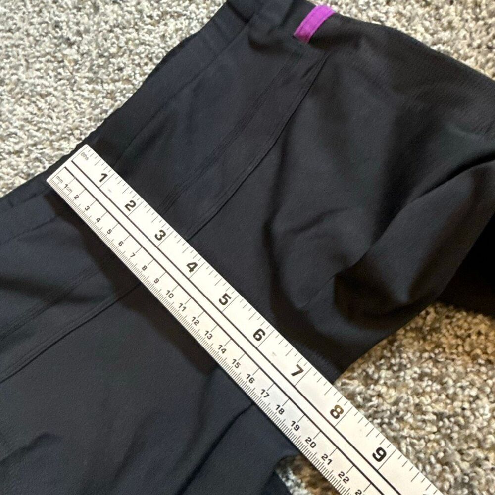 Athleta Biker shorts women’s XS - Picture 7 of 9